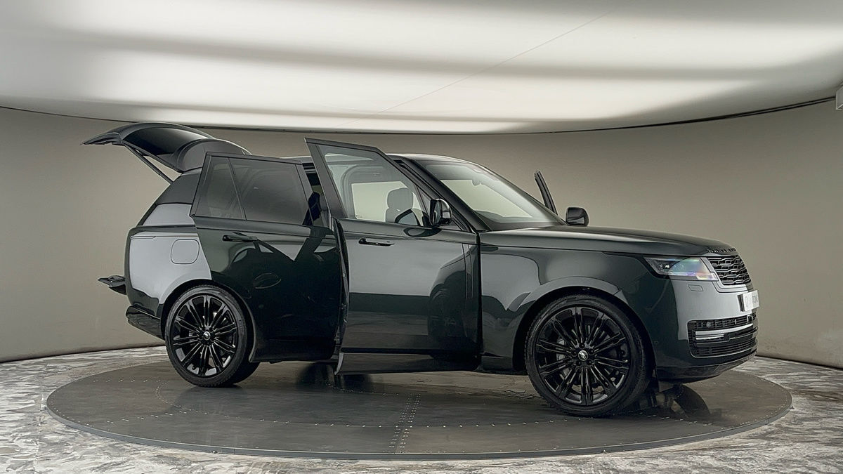 More views of Land Rover Range Rover