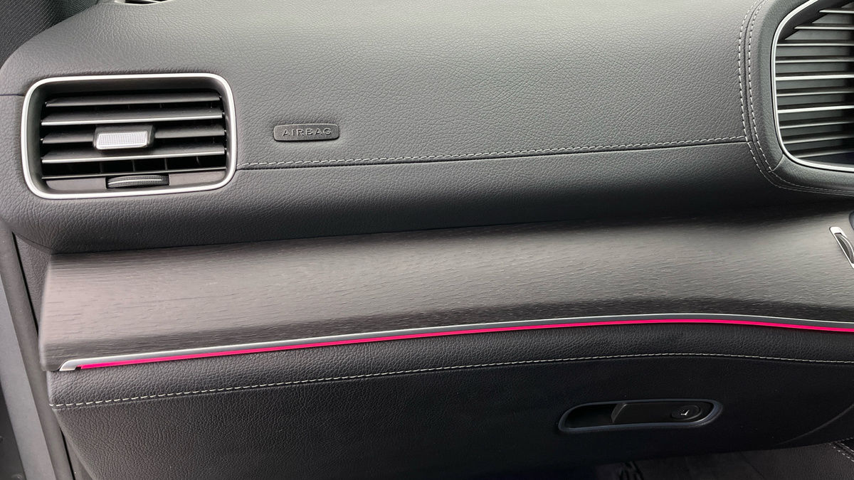 Mercedes-Benz GLE Image 25
