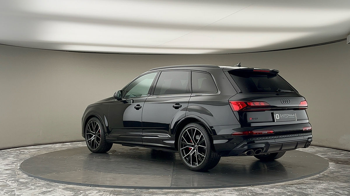 More views of Audi SQ7
