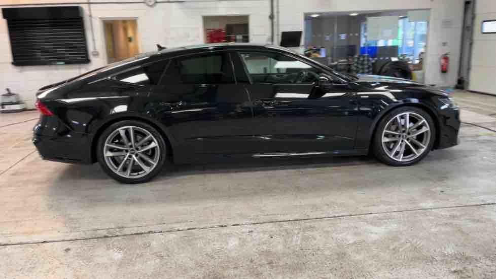 More views of Audi A7