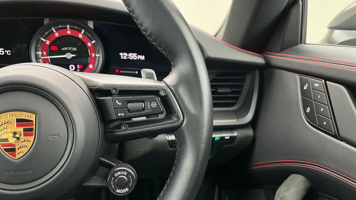 Porsche 911 Image 14