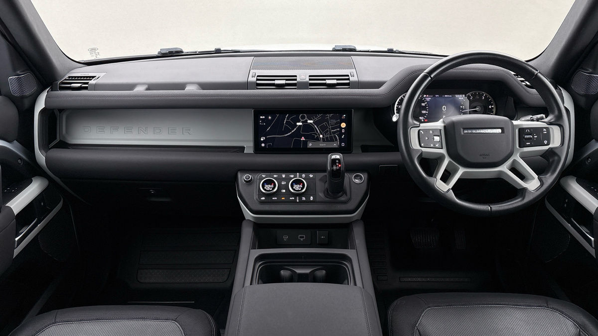 Land Rover Defender 90 Image 12