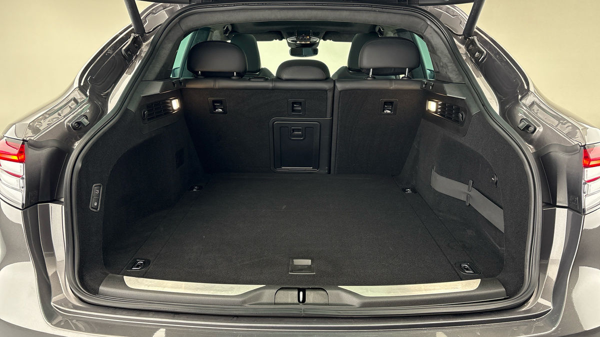 Maserati Levante Image 11