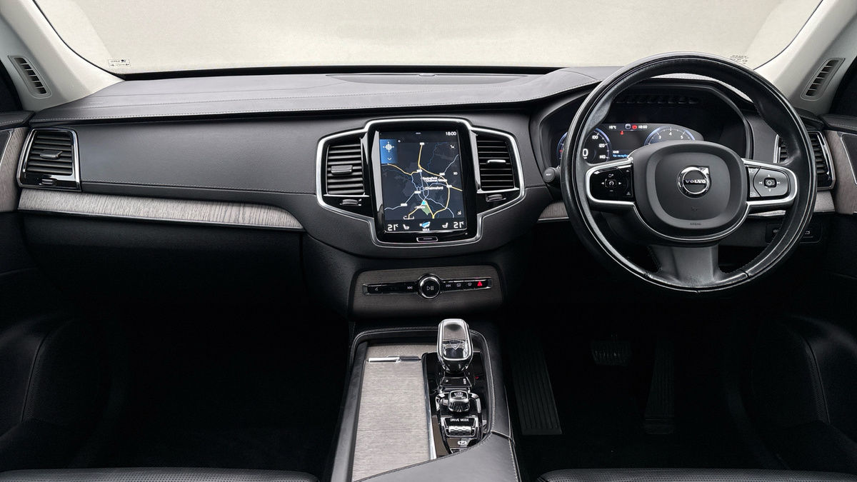 Volvo XC90 Image 12