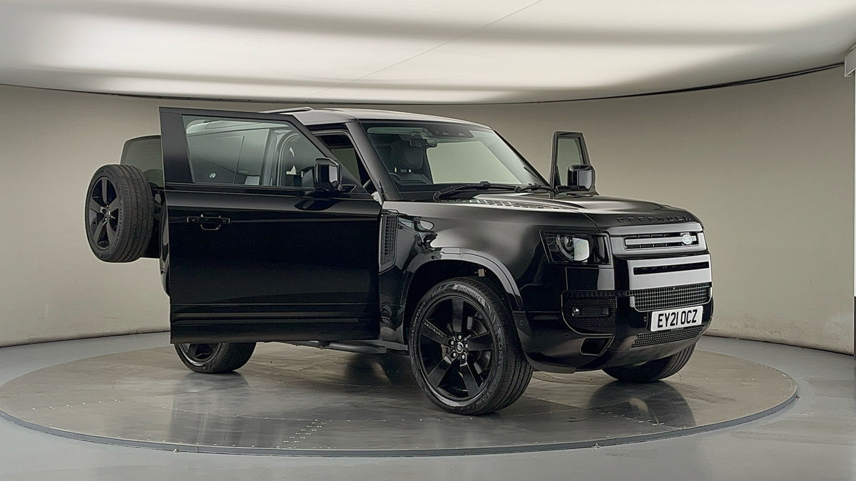More views of Land Rover Defender 90