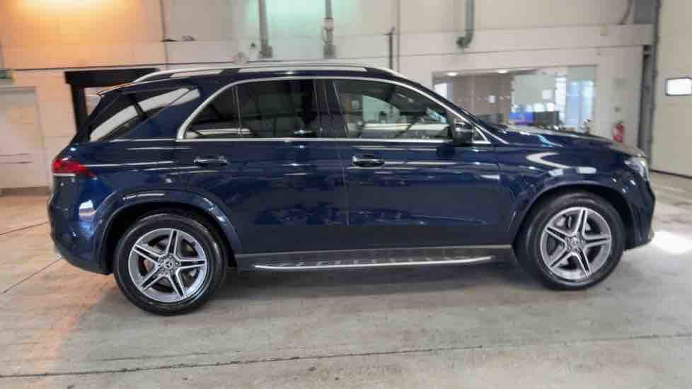 More views of Mercedes-Benz GLE