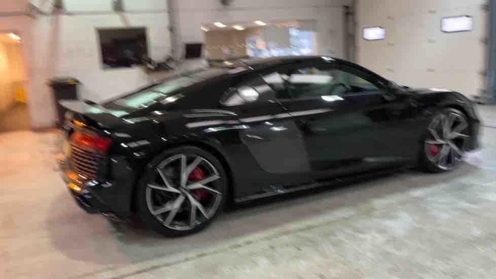 More views of Audi R8