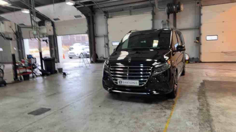 More views of Mercedes-Benz V Class
