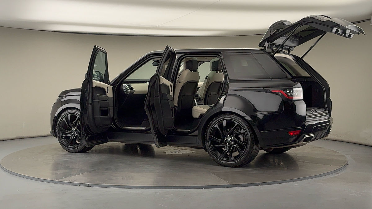 More views of Land Rover Range Rover Sport