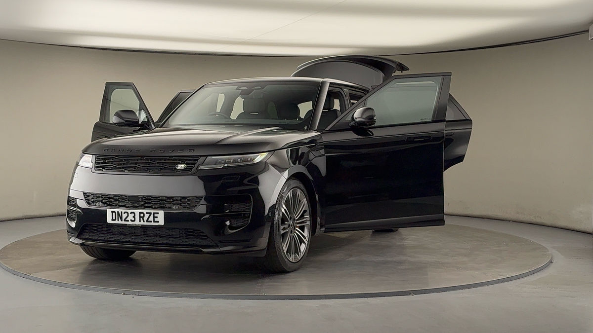 More views of Land Rover Range Rover Sport