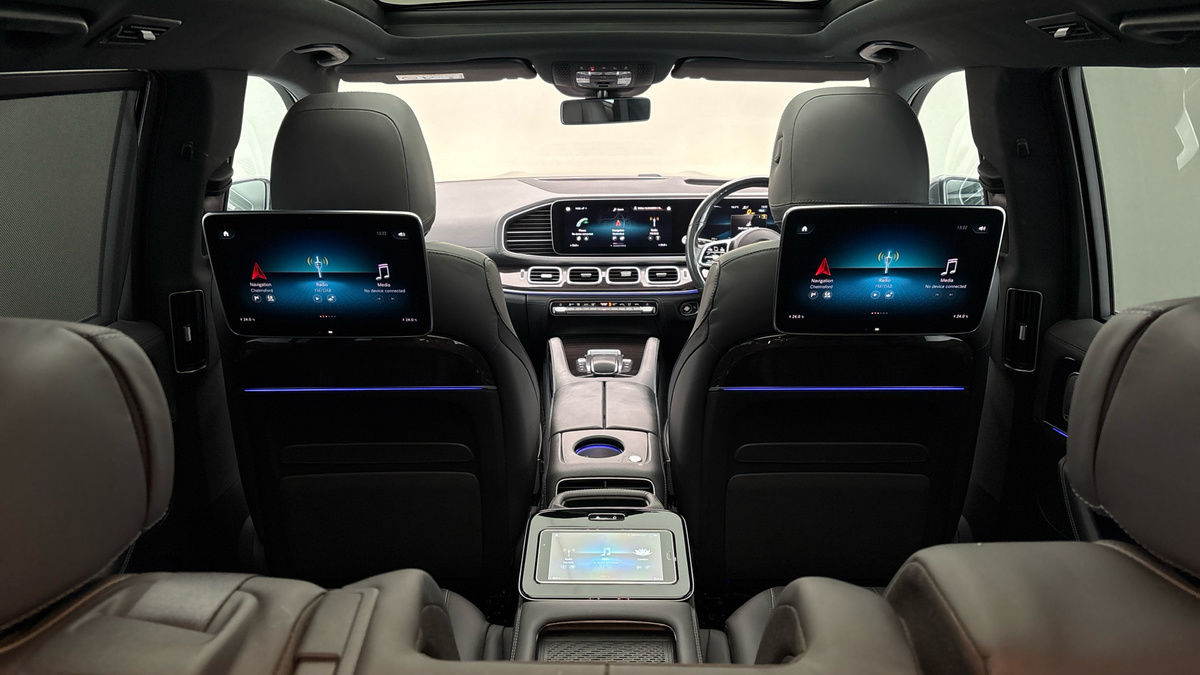 Mercedes-Benz GLS Image 31