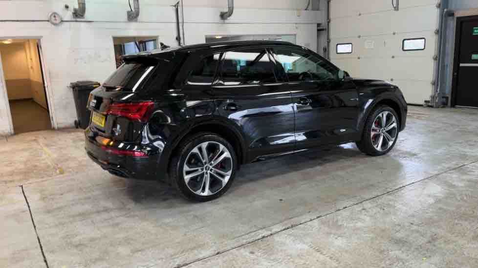 More views of Audi Q5