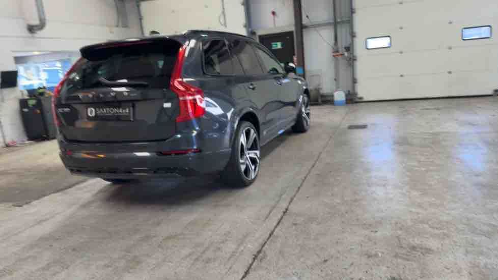 More views of Volvo XC90
