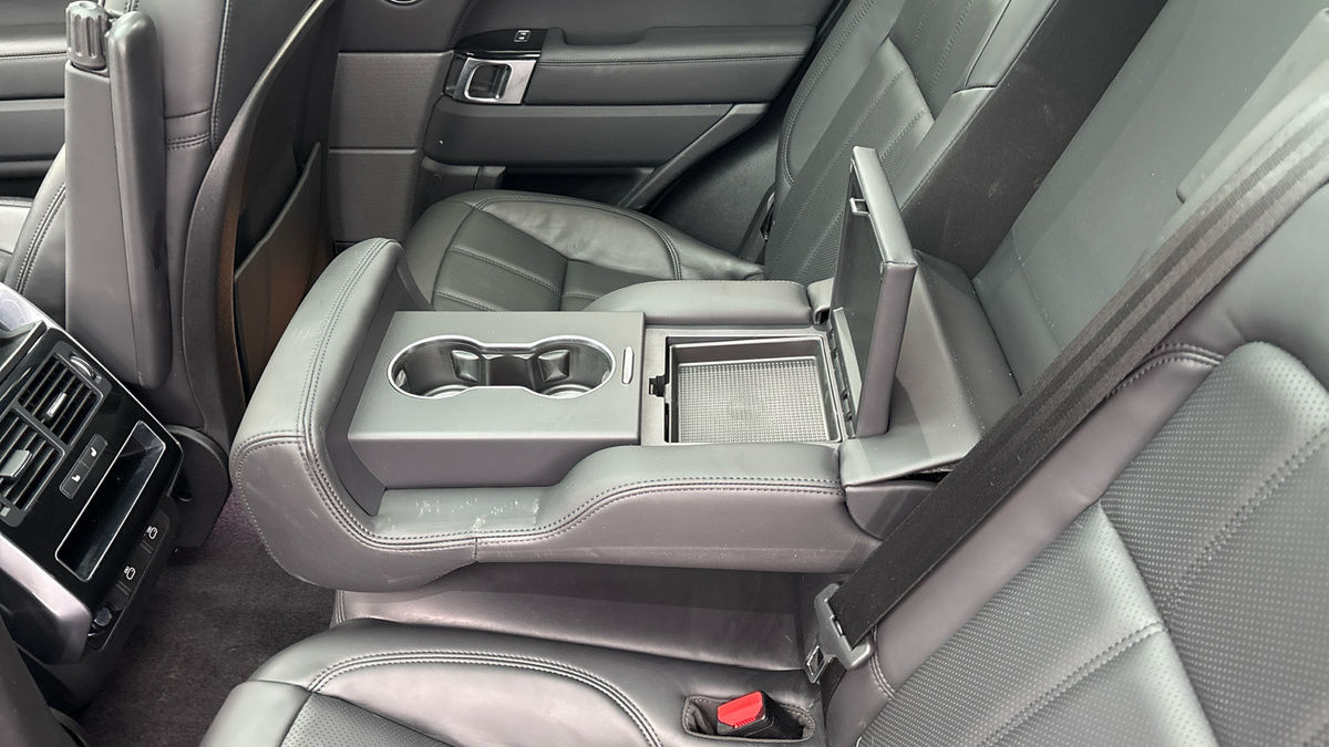 Land Rover Range Rover Sport Image 9