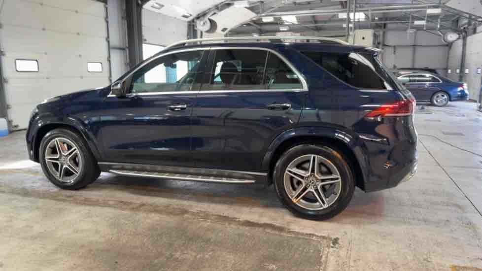 More views of Mercedes-Benz GLE