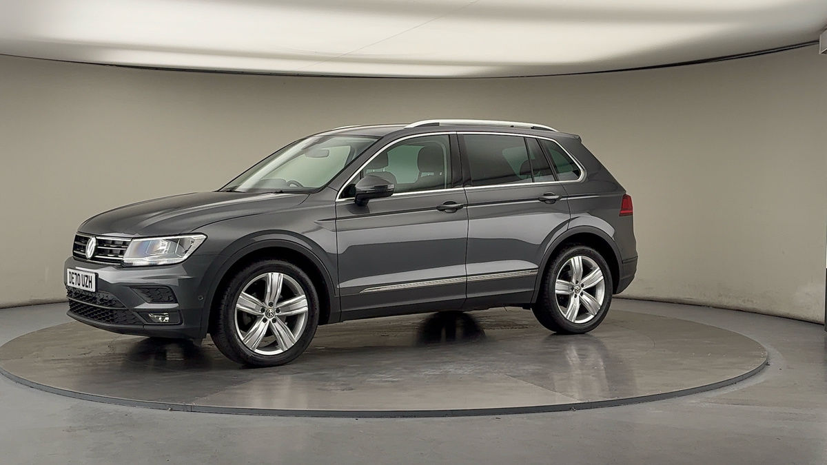 More views of Volkswagen Tiguan