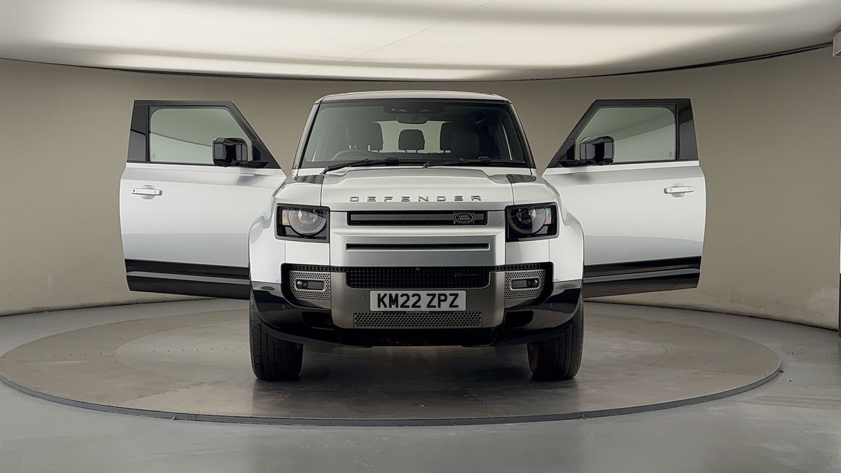 More views of Land Rover Defender 90