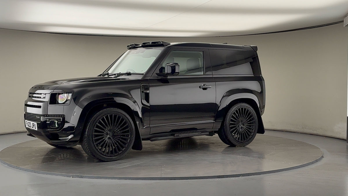 More views of Land Rover Defender 90