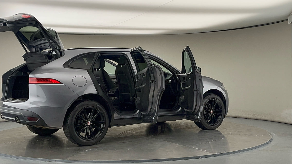More views of Jaguar F-PACE