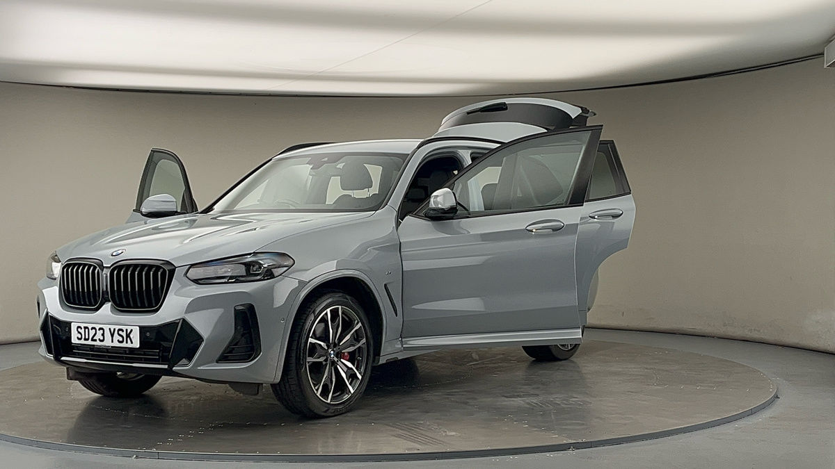 More views of BMW X3