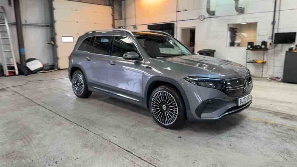 More views of Mercedes-Benz EQB