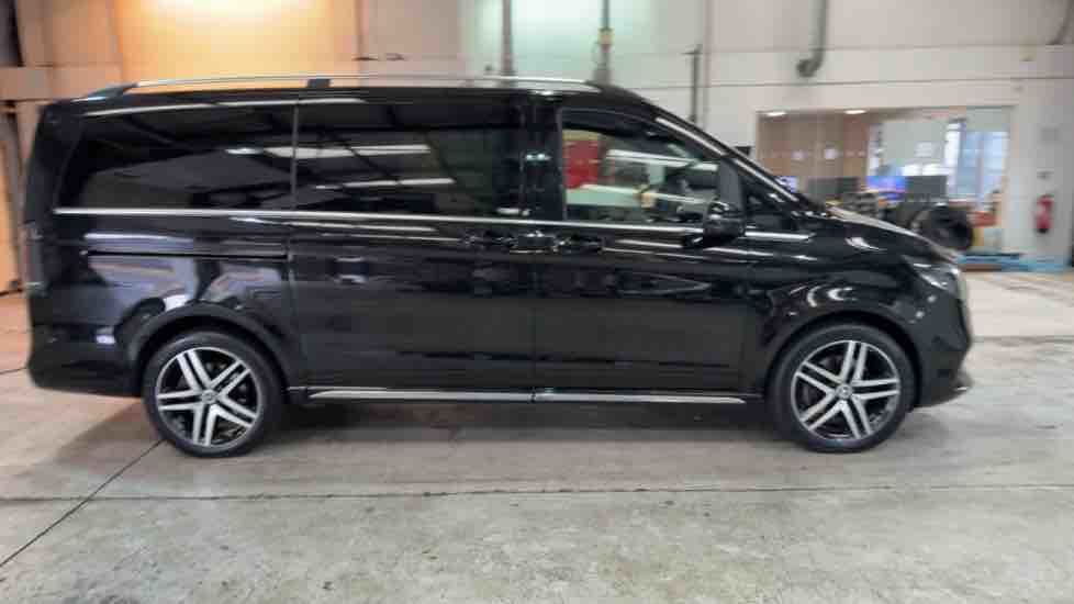 More views of Mercedes-Benz V Class