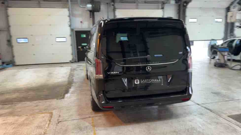More views of Mercedes-Benz V Class