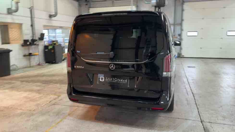 More views of Mercedes-Benz V Class