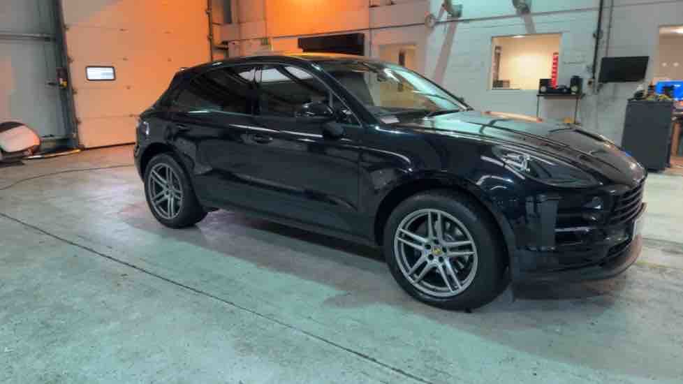 More views of Porsche Macan