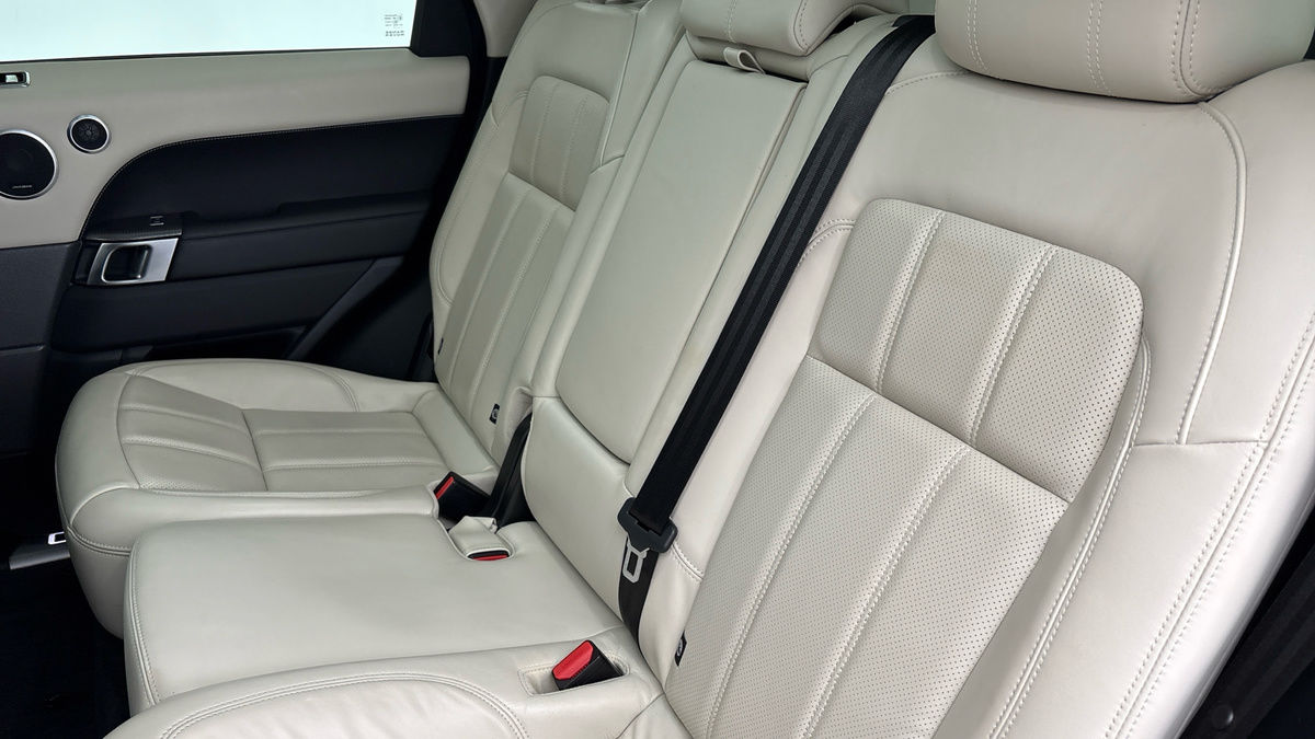 Land Rover Range Rover Sport Image 8