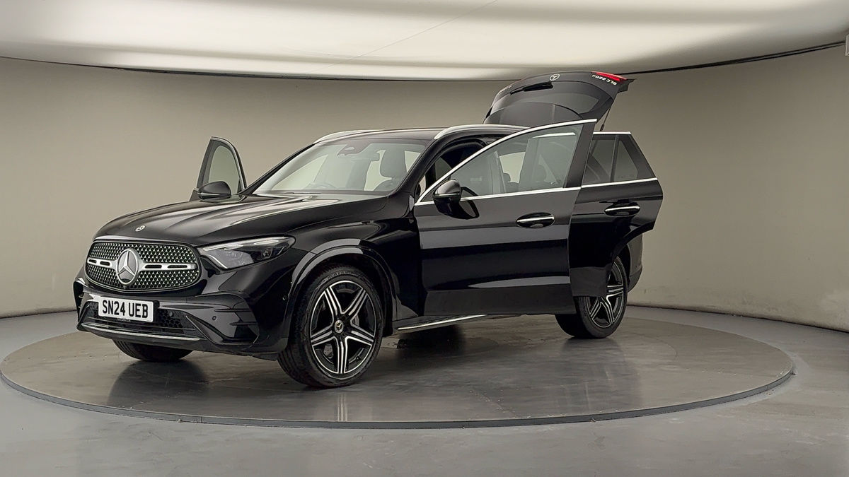 More views of Mercedes-Benz GLC