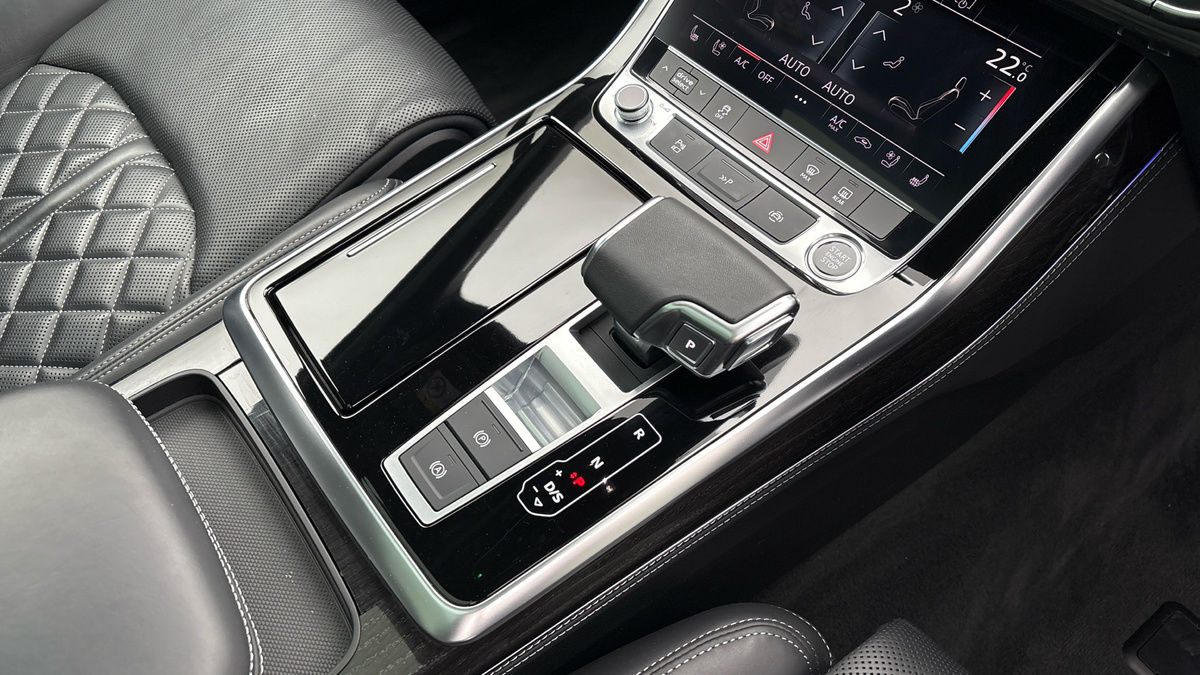 Audi Q7 Image 25
