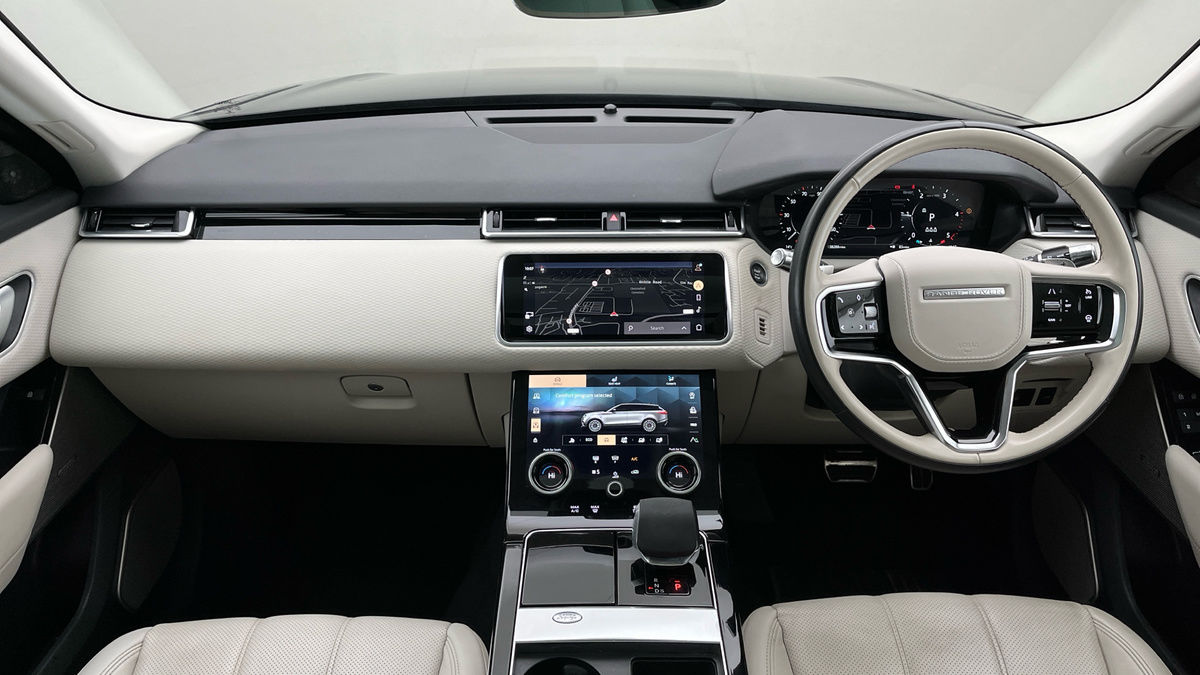 Land Rover Range Rover Velar Image 12