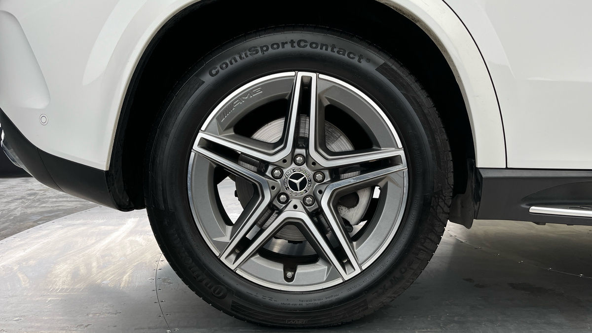 Mercedes-Benz GLE Image 10