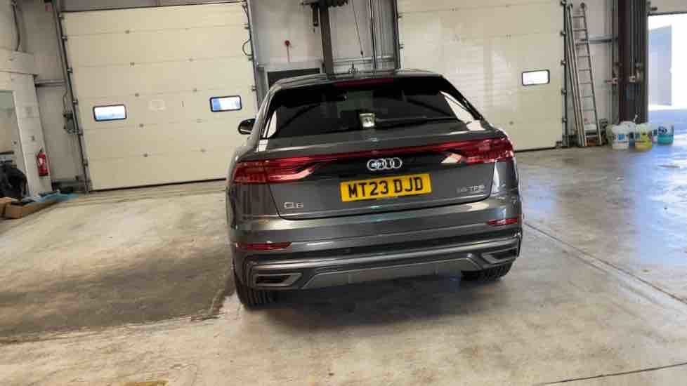 More views of Audi Q8