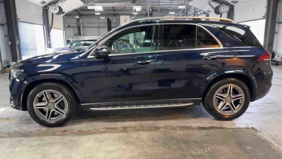 More views of Mercedes-Benz GLE