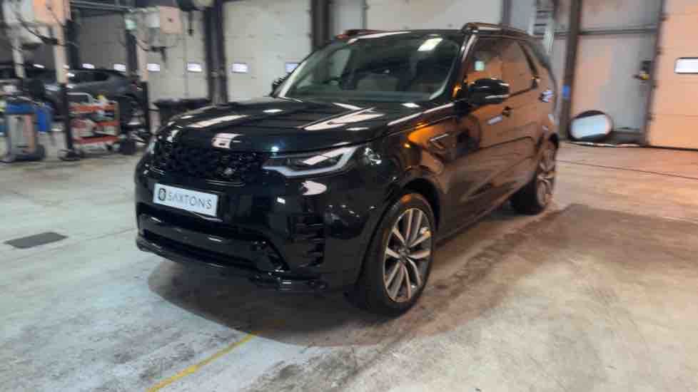 More views of Land Rover Discovery