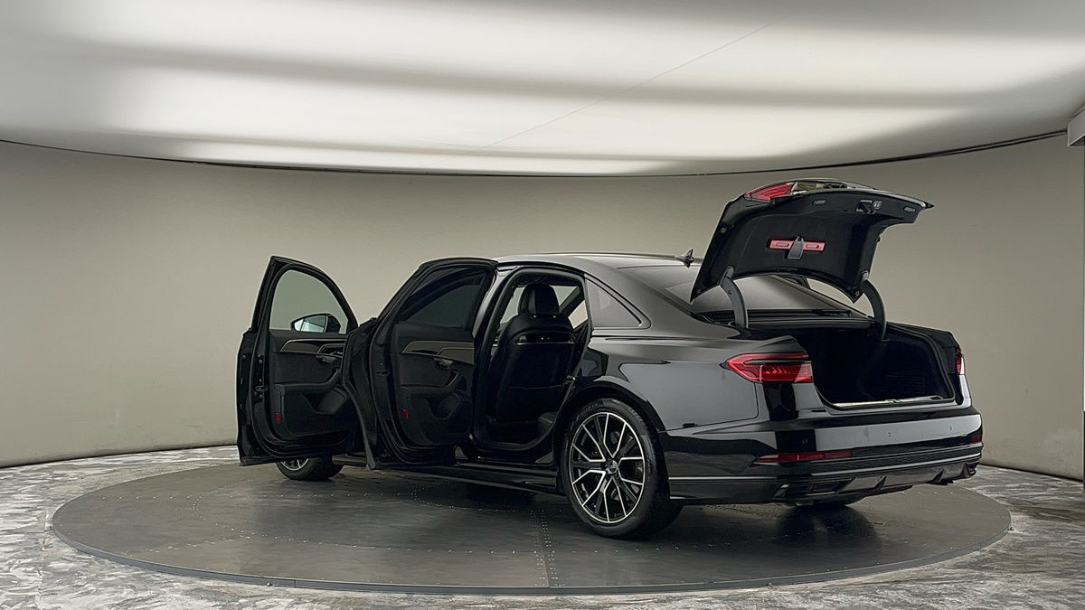 More views of Audi A8