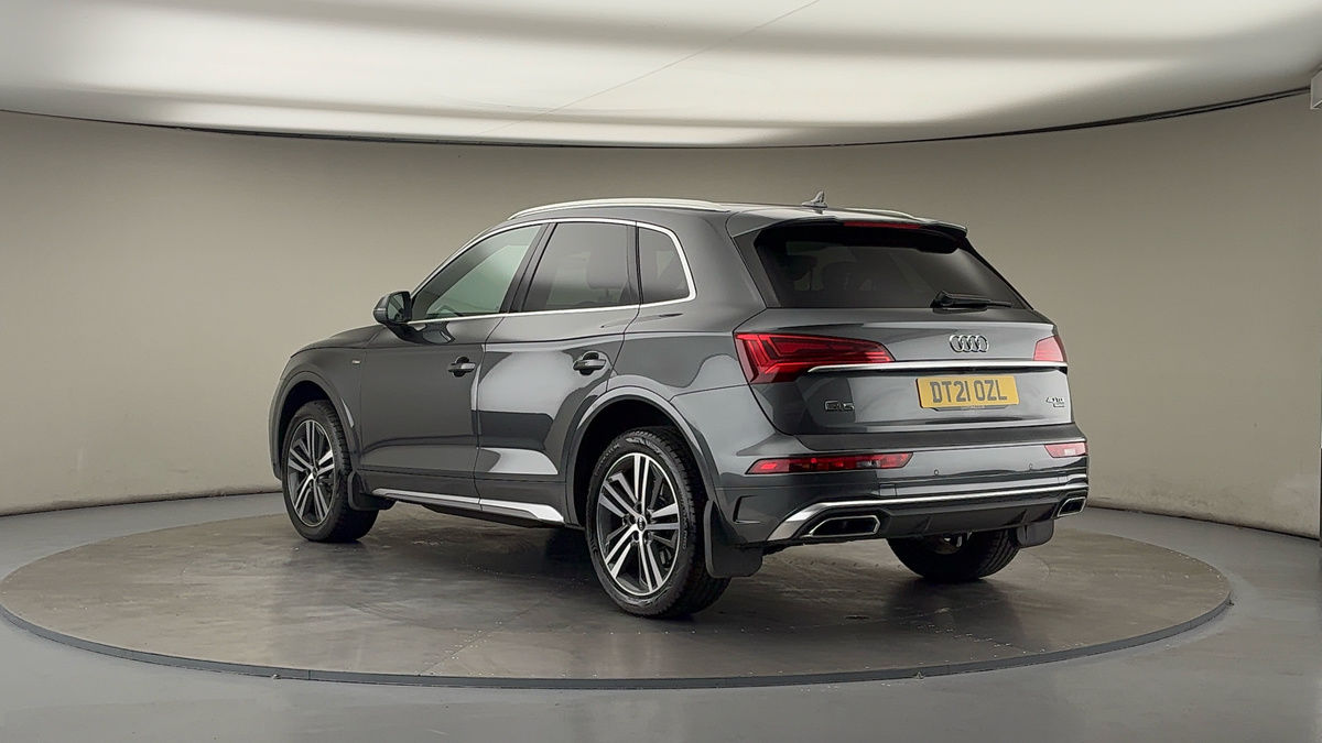 Audi Q5 Image 2