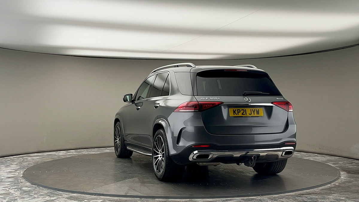 More views of Mercedes-Benz GLE