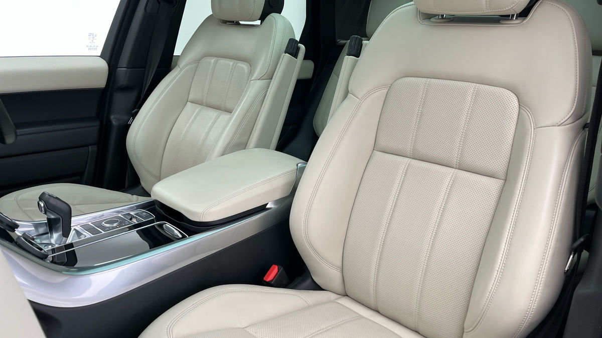 Land Rover Range Rover Sport Image 7