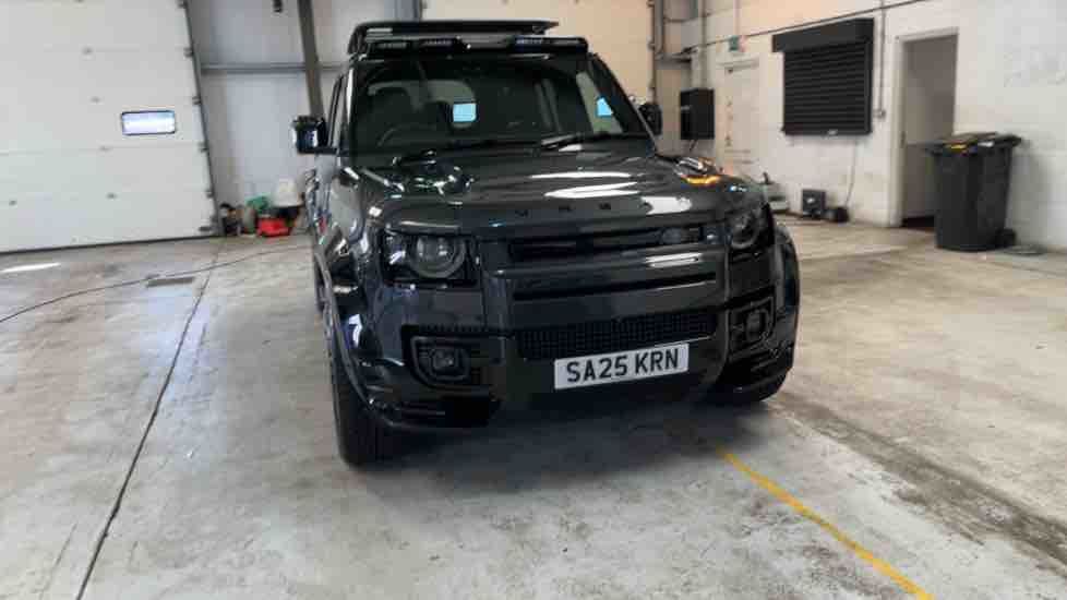 More views of Land Rover Defender 110
