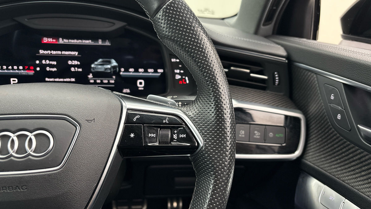Audi A6 Saloon Image 14