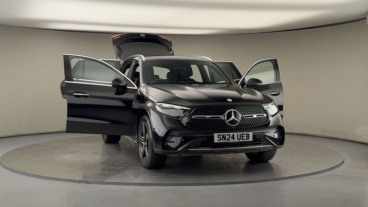 More views of Mercedes-Benz GLC