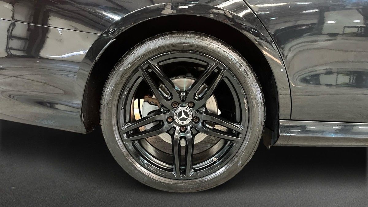 Mercedes-Benz E Class Image 10