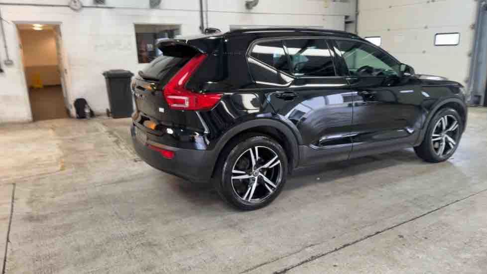 More views of Volvo XC40