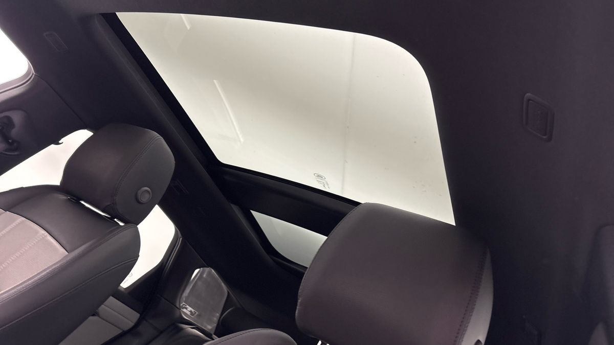 Land Rover Range Rover Evoque Image 6