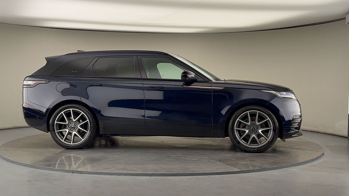 More views of Land Rover Range Rover Velar