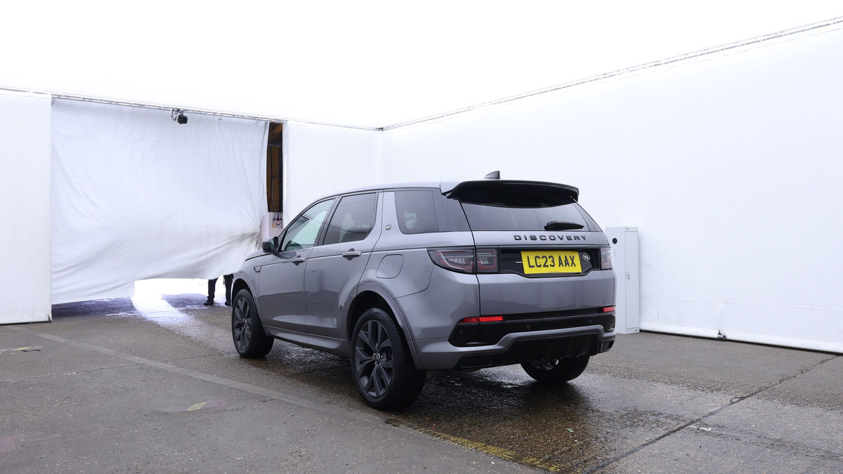 Land Rover Discovery Sport Image 3