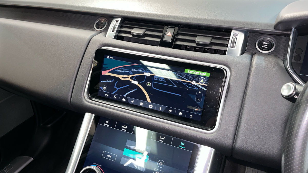 Land Rover Range Rover Sport Image 17
